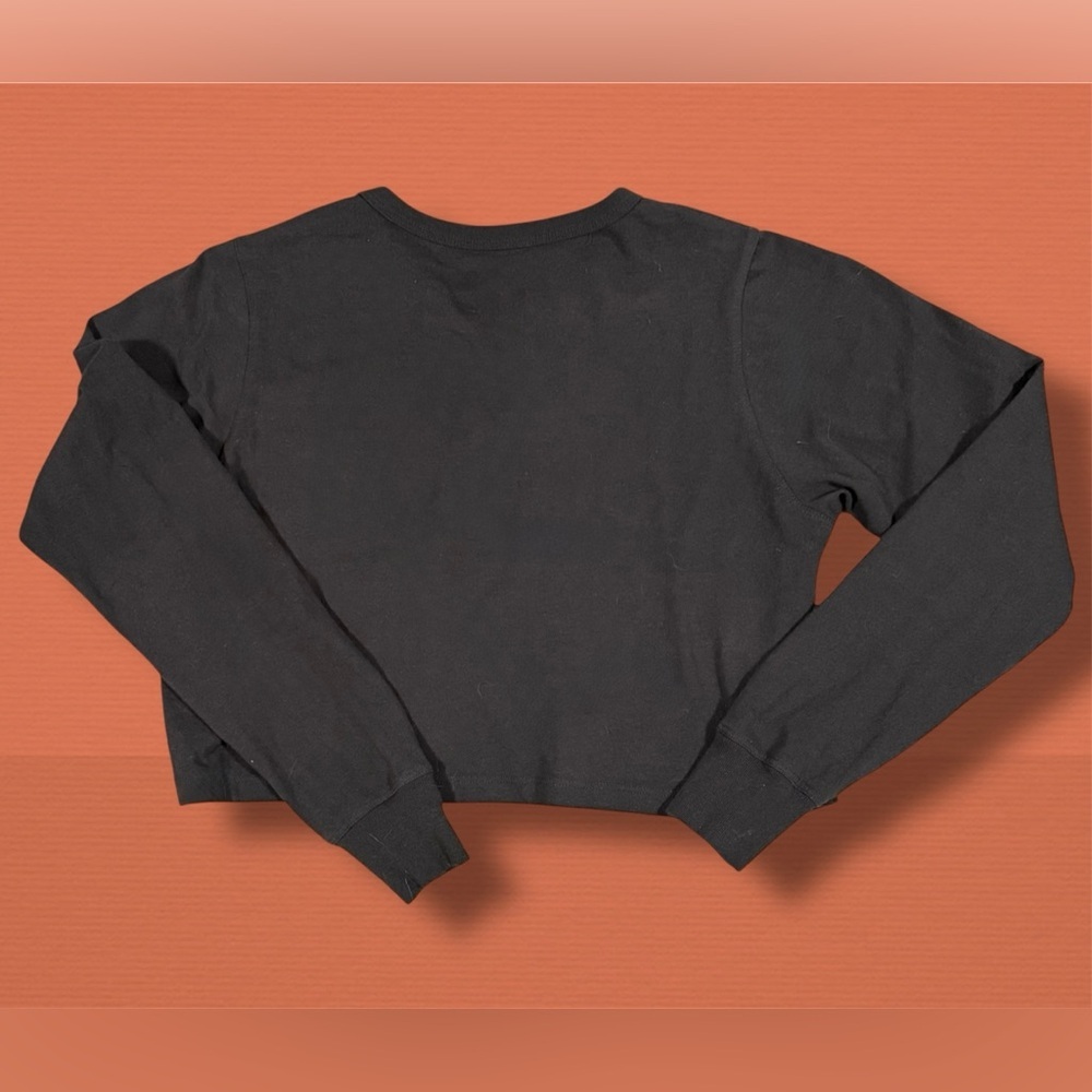 Spiritual Gangster Black Cropped Long Sleeve Graphic Tee - Picture 2 of 6